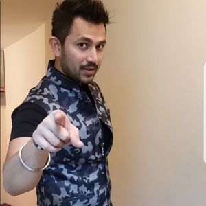 Meet your Posher, Krunal